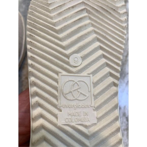 Taupe Canvas Shoes Size 9 #shoes #casual shoes - Picture 9 of 9